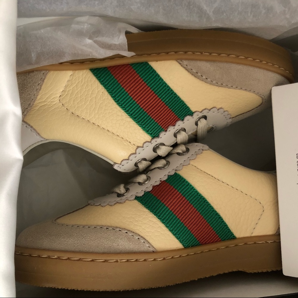 Toddler NWT Gucci sneaker- size 25